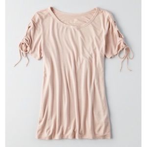 American Eagle T-Shirt